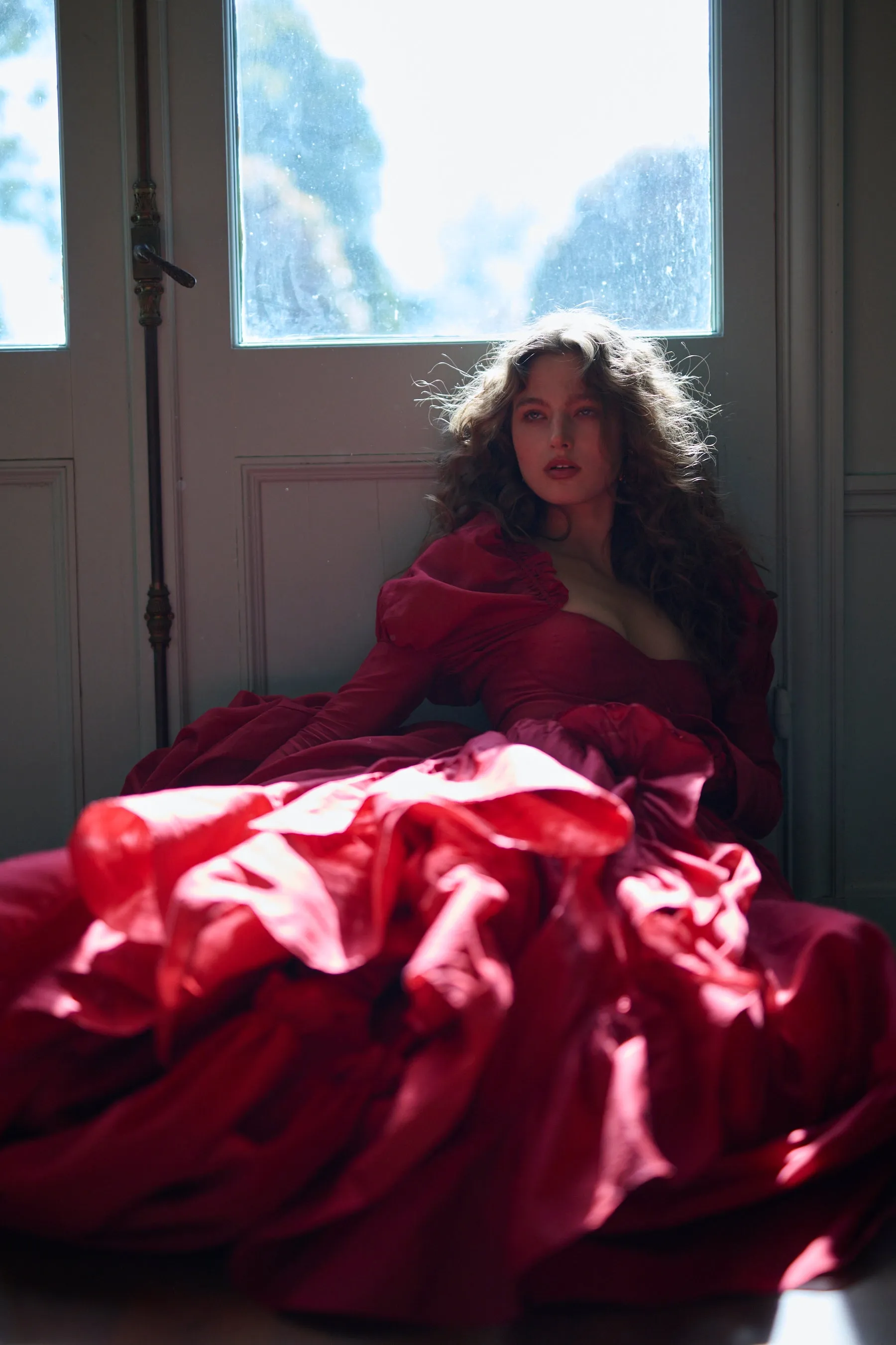 The Rouge Duchess Tournure